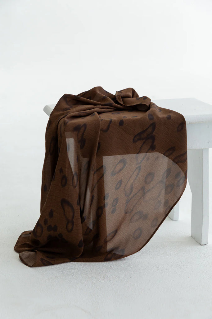 Chiffon Neck Scarf in Brown Animal