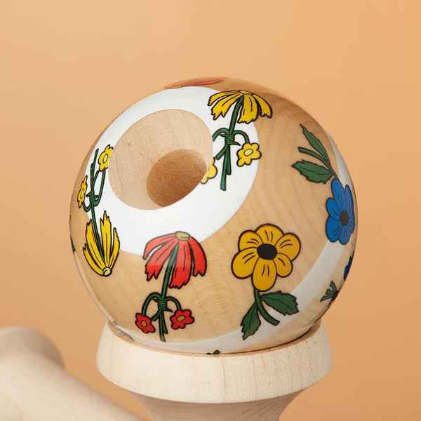 Krom JODY BARTON COLAB FLOWERS Kendama