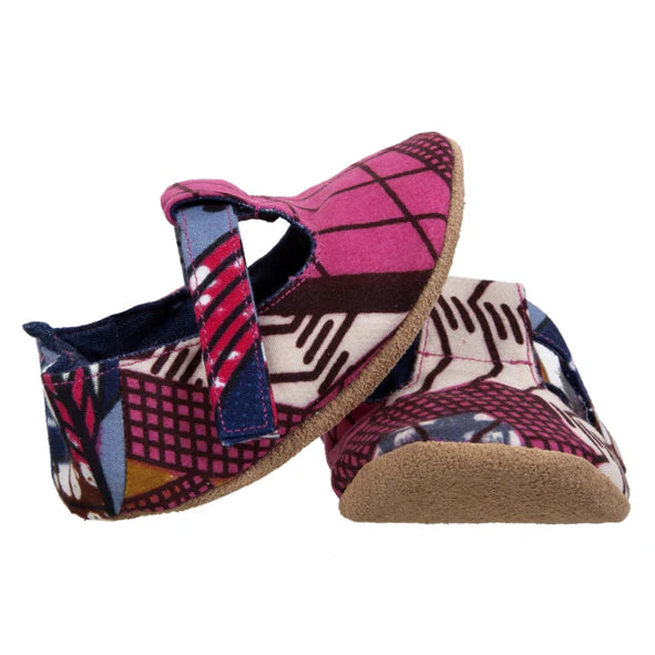 Myang T-Bar / Girl - Pink Wax Print