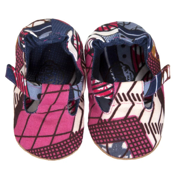 Myang T-Bar / Girl - Pink Wax Print