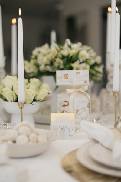 Mamere Mini Festive House Cream & Gold - Pistachio & Festive nougat shortbread snowballs