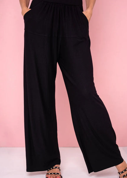 Keaton pants in Black