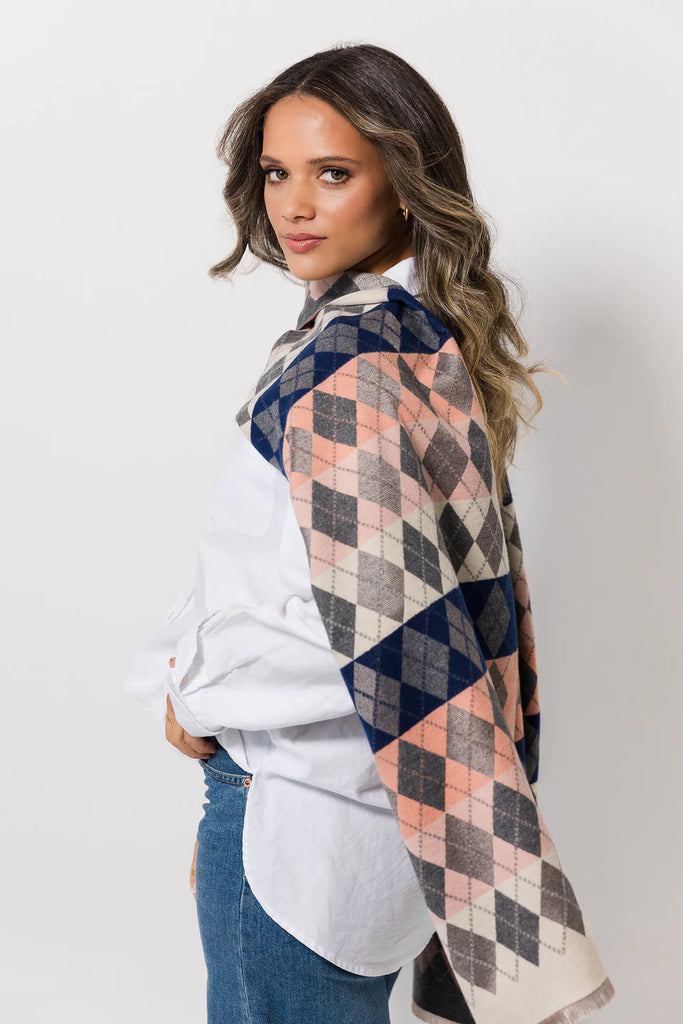 Argyle Wrap | Grey