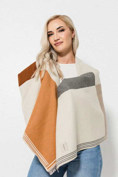 Blocked wrap | Creme/Caramel