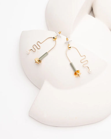 Aalto Earrings in Gold