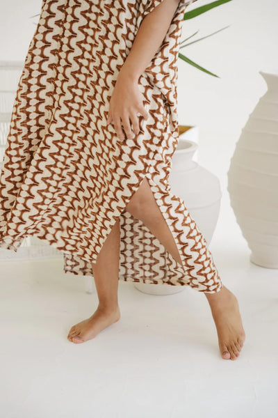 Just Cruizin Oceanne Rayon Kaftan in Bark Print