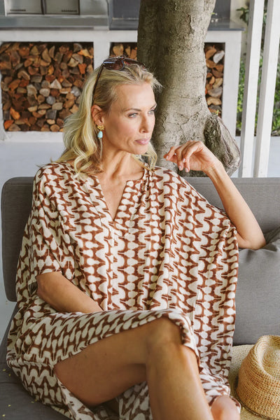 Just Cruizin Oceanne Rayon Kaftan in Bark Print