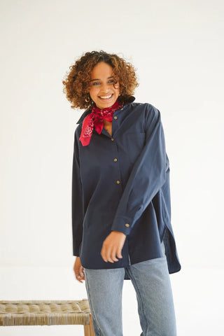 Sadie Cotton Poplin Boyfriend Shirt - Navy