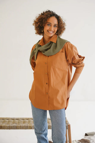 Sadie Cotton Poplin Boyfriend Shirt - Toffee