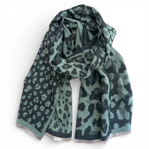 Wild Plain Cheetah scarf in Olive