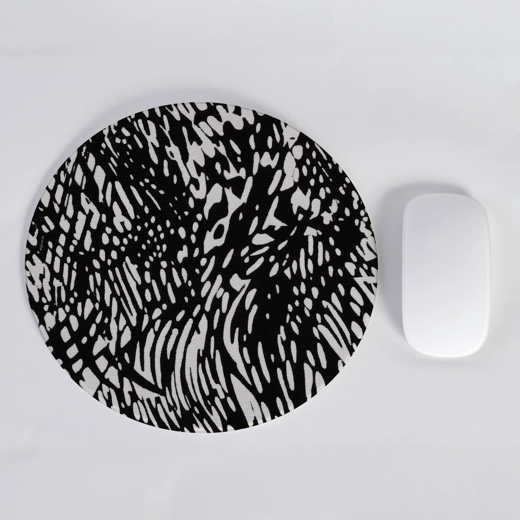 Black & White Round Mousepad