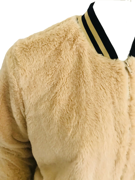 Fur Bomber – Sand