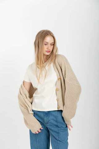 Annie Cardi Natural