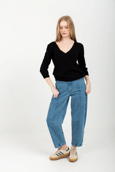 Tracey V-Knit Black