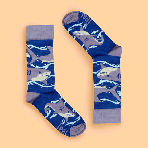 Men’s Lavender Grey Shark Bait socks