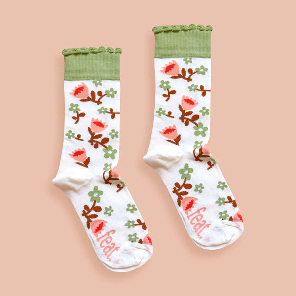 Ladies’ Cream Protea Frill socks | Protea socks made in South Africa