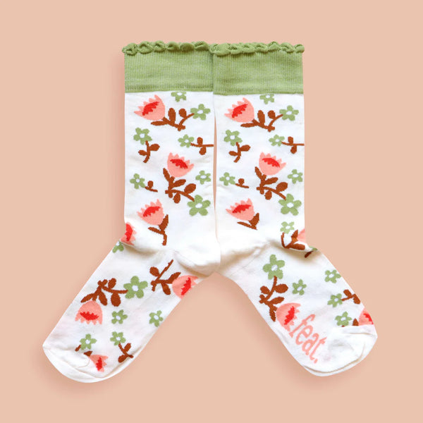 Ladies’ Cream Protea Frill socks | Protea socks made in South Africa