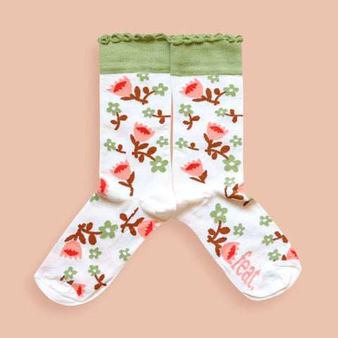 Ladies’ Cream Protea Frill socks | Protea socks made in South Africa