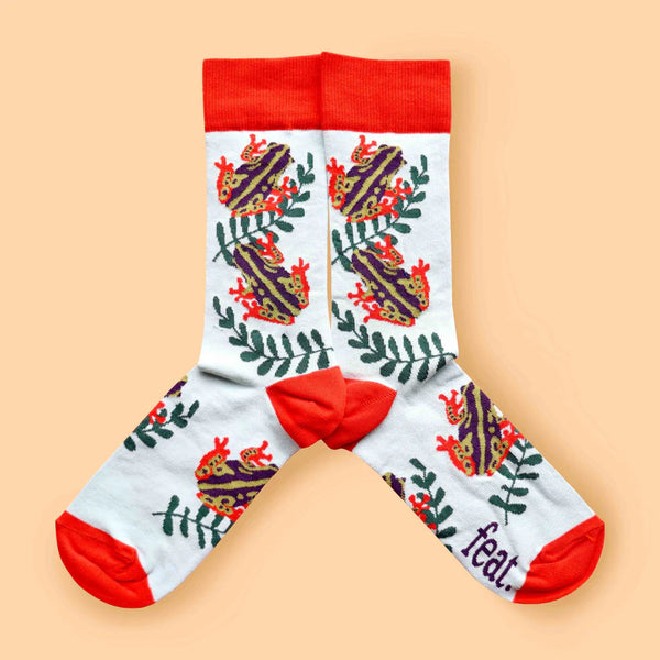 Ladies’ Painted Reed Frog socks