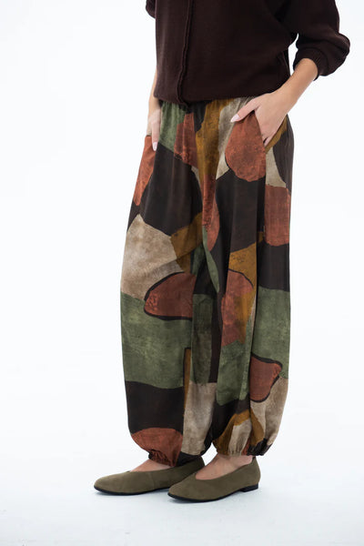Stella Balloon Pants - Chocolate Abstract print