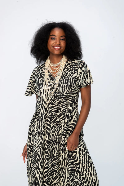 Riveria Dress - Black and Creme