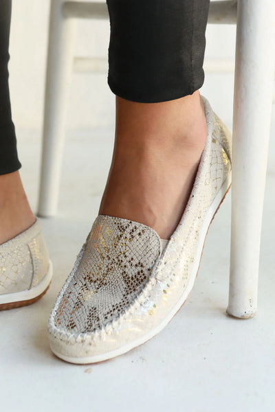 Julz Sable in Gold Snake