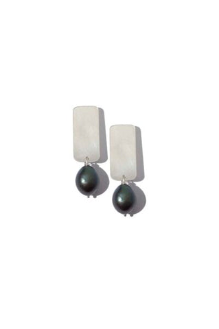 Obtuse Silver & Black Pearl Jane Earrings