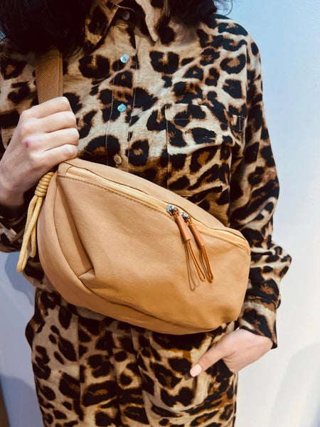 Nova Cross-body bag | Bran