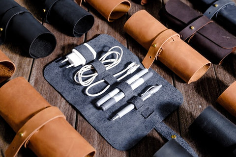 Major John Genuine Leather Cable and Pen Roll-up