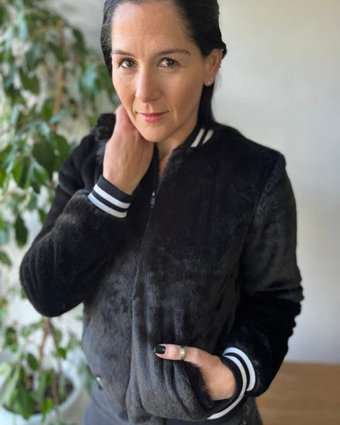 Fur Bomber – Black