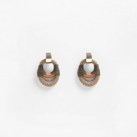 Pichulik Vessel earrings in Olive Camel